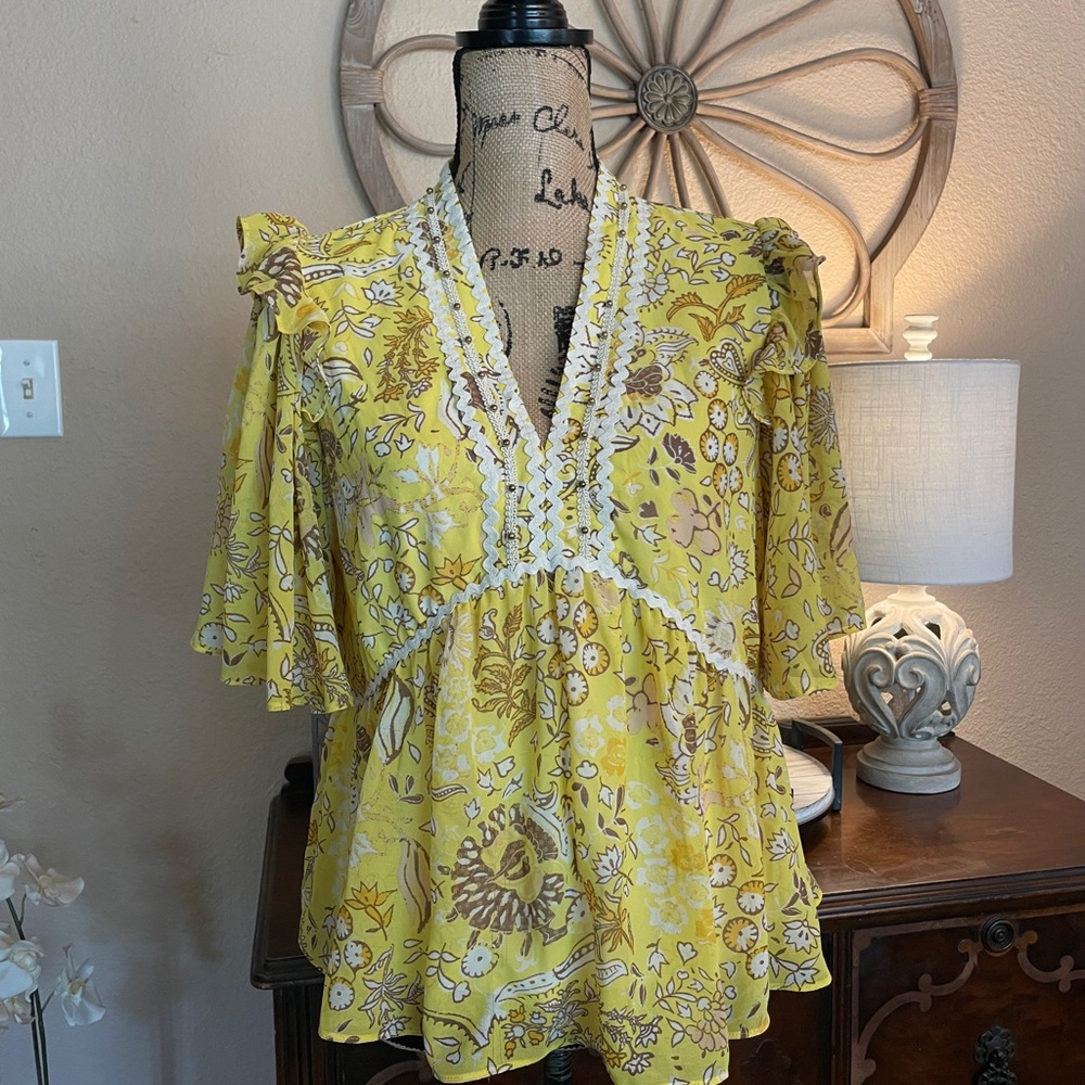 Marc New York Floral Yellow Ruffle & Rick Rack Women's Top - Picture 16 of 16